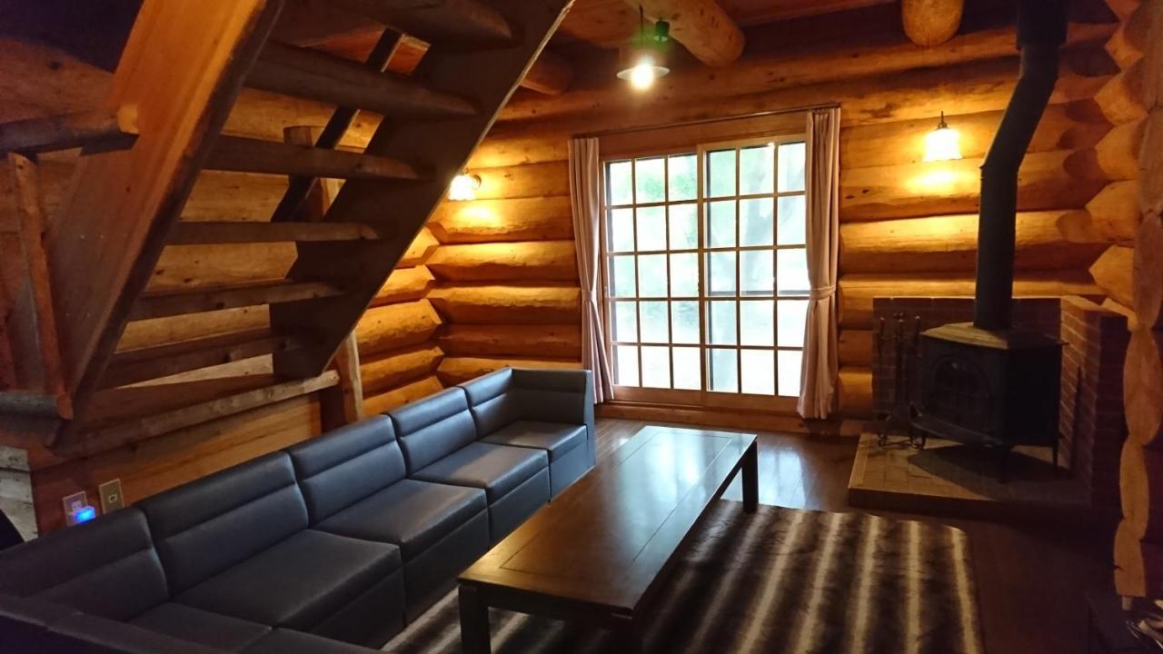 Aparthotel White Tree Log House Madarao Tangram Shinano  Zewnętrze zdjęcie